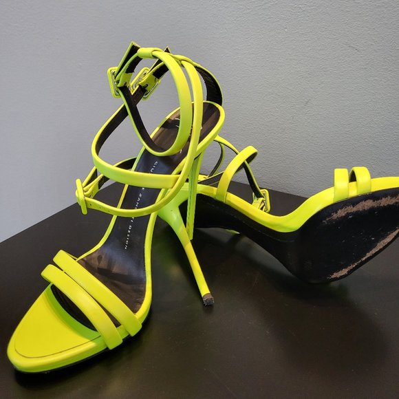 Giuseppe Zanotti neon lime green high heel strappy sandals - Picture 7 of 7